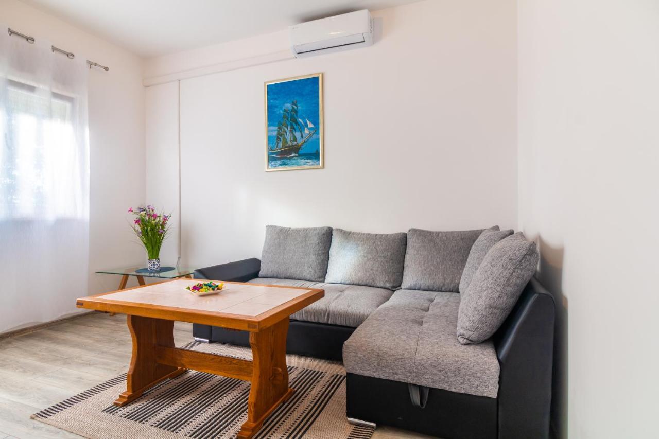 Apartments Mihael Split Exterior foto